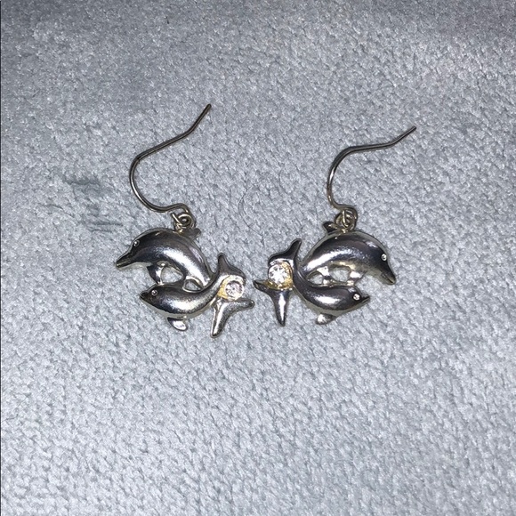 Dolphin earrings - Picture 1 of 2